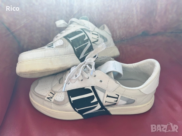 Valentino Garavani Оригинални Маратонки, снимка 2 - Маратонки - 52925955