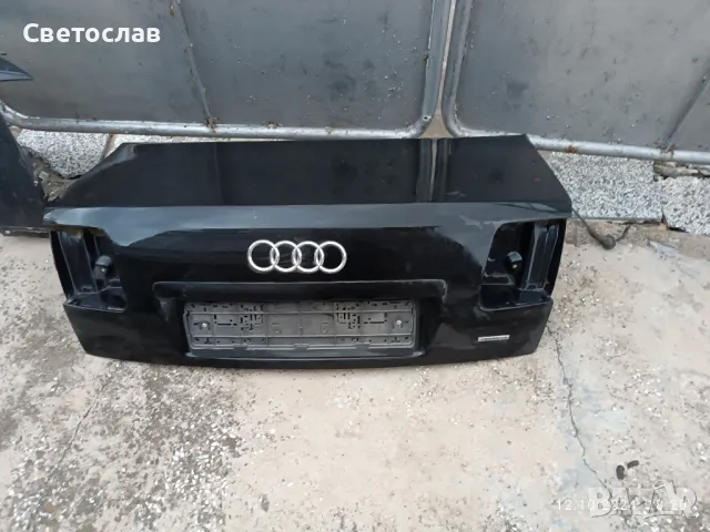 фейсливт капак за Ауди А8 2004, снимка 6 - Части - 47600404