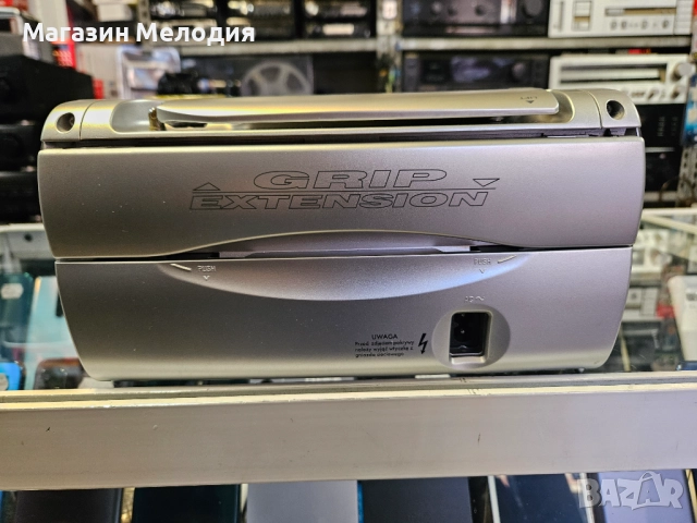 Радио Grundig Music Boy 50 RP 5200 В отлично техническо и визуално състояние., снимка 10 - Радиокасетофони, транзистори - 52414490