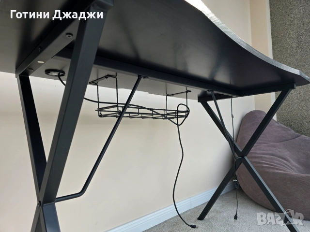 Гейминг бюро Genesis - Holm 200 RGB, снимка 3 - Бюра - 54229672