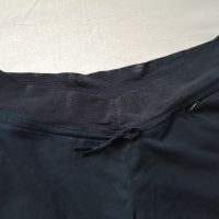 Nike оригинални дамски къси панталони - шорти в тъмносин цвят р-р XS, снимка 2 - Къси панталони и бермуди - 45568461