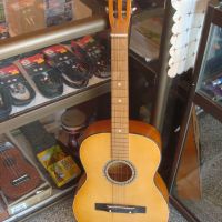 Класическа китара, размер 4/4, снимка 1 - Китари - 45890847