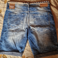 Къси дънкови панталони , снимка 2 - Къси панталони и бермуди - 45034655