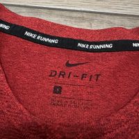 Мъжка тениска Nike Running Dry-Fit, размер: S  , снимка 4 - Тениски - 45082485