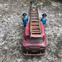 стара механична, ламаринена играчка ПОЖАРНА - MADE IN CHINA - 1960/70г., снимка 4 - Антикварни и старинни предмети - 45791669