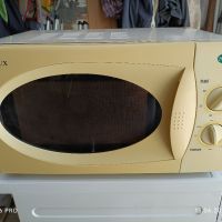 Продавам микровълнова печка PROLUX 1400W работи идеално 65лв, снимка 1 - Микровълнови - 46203737