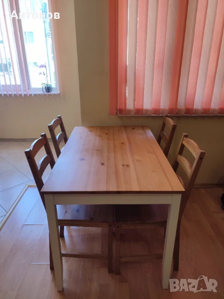 Кухненска маса с 4 стола, снимка 1
