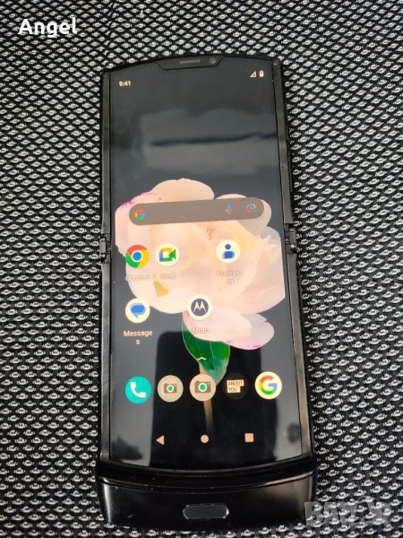 Motorola Razr 2019, снимка 1