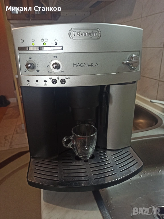 Каре автомат Делонги Магнифика , снимка 1