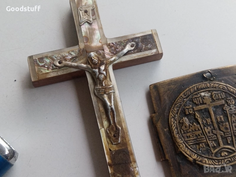 Седефен кръст, посребрен, маслинено дърво , снимка 1