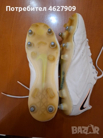 Футболни обувки (бутонки), снимка 7 - Футбол - 53695835