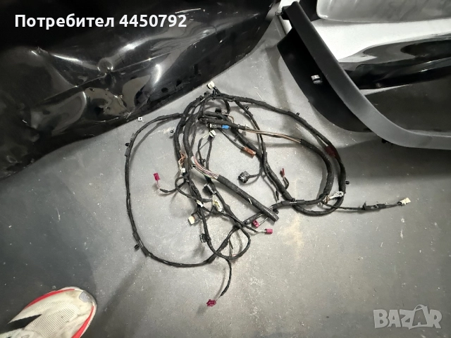 Части за Мерцедес Glb , снимка 4 - Части - 52853698