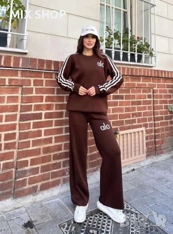 Дамски Комплект ALO, снимка 2 - Комплекти - 52436203