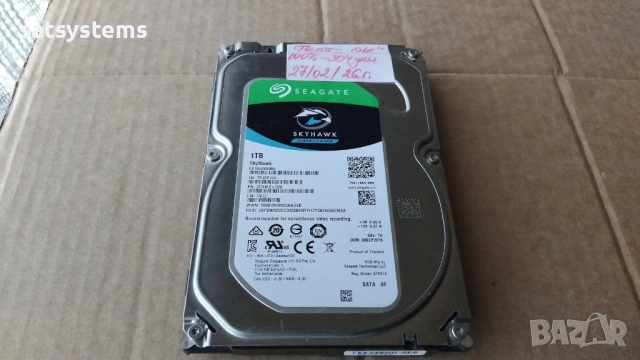 Хард диск Seagate SkyHawk Surveillance ST1000VX005 1TB SATA 6.0Gb/s