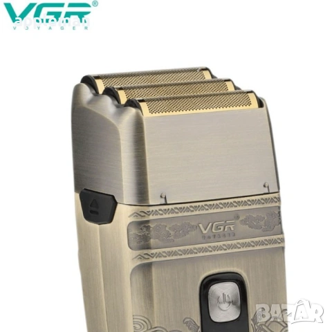 Електрическа самобръсначка с тройна титанова мрежа VGR V-335, снимка 5 - Електрически самобръсначки - 53721995