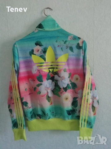 Adidas Originals Brazilian Farm Firebird Floralina оригинално ново дамско горнище Адидас размер М , снимка 2 - Спортни екипи - 51854709