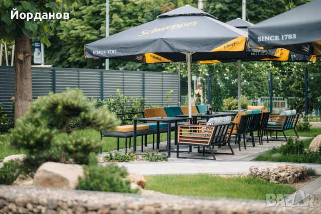 Градински чадъри