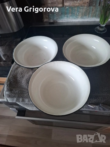 Продавам емайлирани тенджери и купи, снимка 9 - Съдове за готвене - 54030065