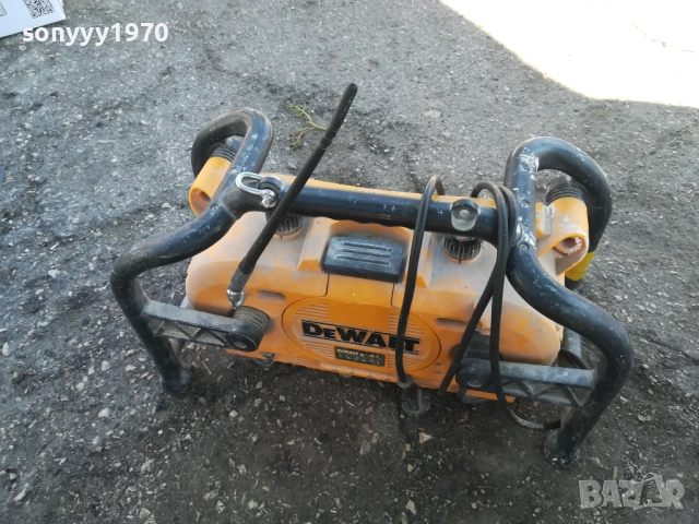 DEWALT 0310252018, снимка 11 - Радиокасетофони, транзистори - 51937407