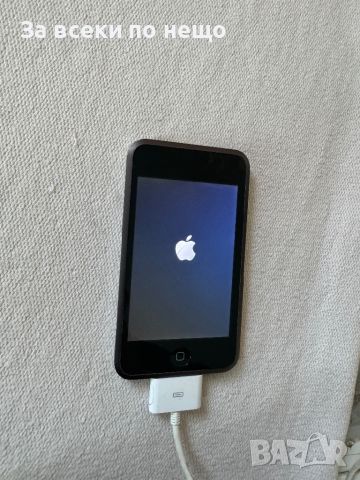 Айпод Apple iPod Touch 1st Generation Model A1213 16GB, снимка 1 - iPod - 46497389