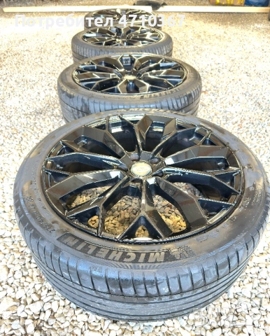 Джанти Рейндж Роувър, 22ки,5х120, 9.5J ET49, с Michelin Pilot 275/40, снимка 2 - Гуми и джанти - 53750798