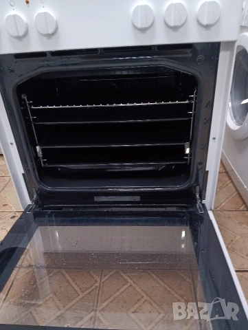 Свободно стояща печка с керамичен плот Gorenje с две години гаранция!, снимка 8 - Печки, фурни - 53039594