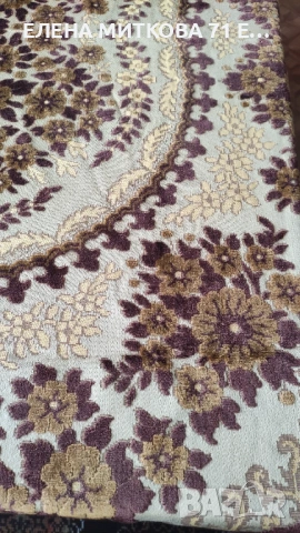 Тежка покривка за маса с релефни плюшени флорални мотиви, снимка 7 - Покривки за маси - 54213615