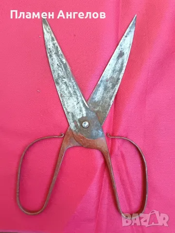 Стари ковани ножици, снимка 2 - Антикварни и старинни предмети - 50071893