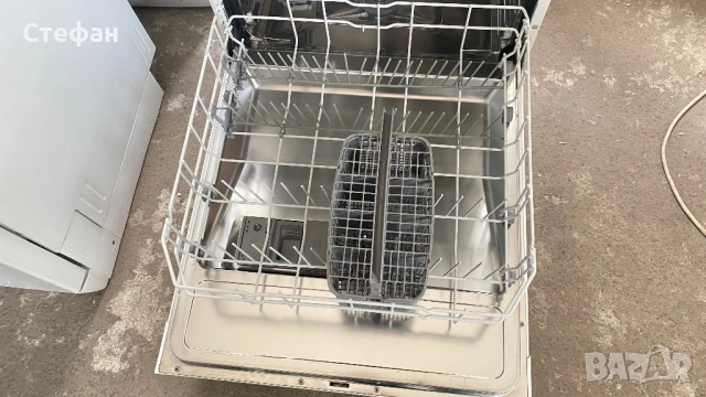Съдомиялна BOSCH 60 см, снимка 10 - Съдомиялни - 54283540