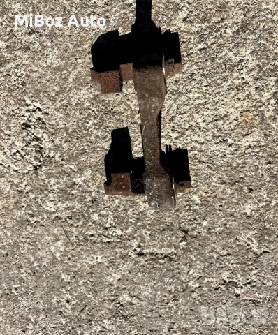 Спирачен апарат заден Фолксваген Голф 6 VW Golf, снимка 4 - Части - 53600831