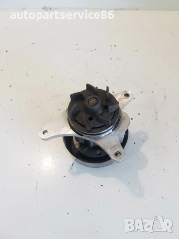 Водна помпа за Peugeot 607 2.7 HDI (2007) 4U3Q8509AB, снимка 2 - Части - 53779561