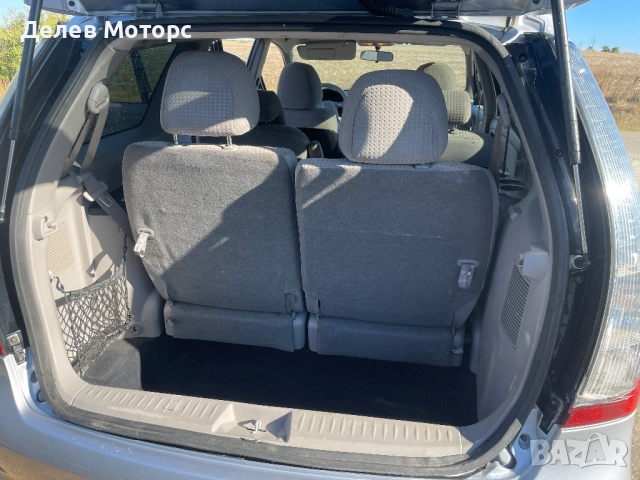 Mitsubishi Grandis 2.4 MIVEC, 165 кс., автоматик, 6 местен, перфектно техническо състояние, снимка 13 - Автомобили и джипове - 51788778