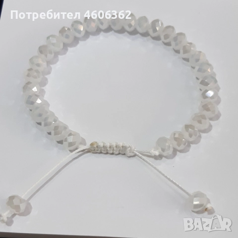 ръчно изплетени гривнички