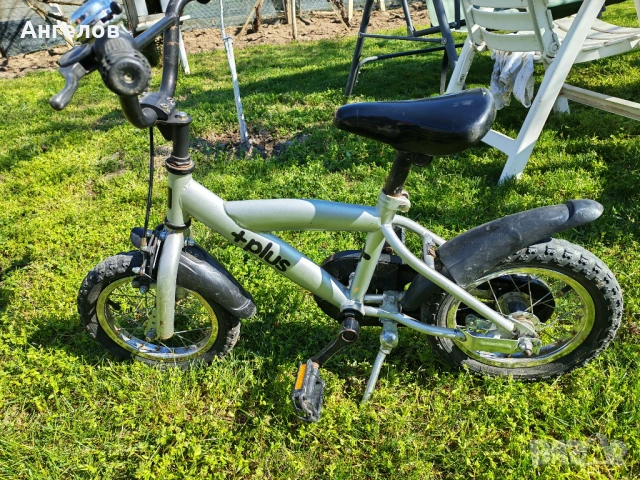 Детско колело с помощни колелета