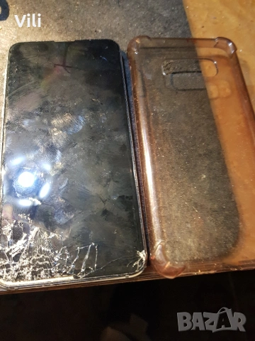 Samsung S10 За ремонт или части 