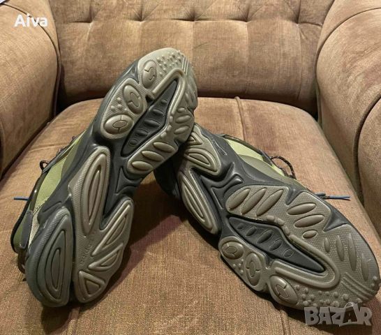 Adidas Ozweego, снимка 3 - Маратонки - 45344501