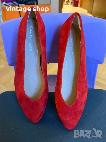 Балеринки Clarks естествен велур, размер 41, снимка 8 - Дамски елегантни обувки - 54270888
