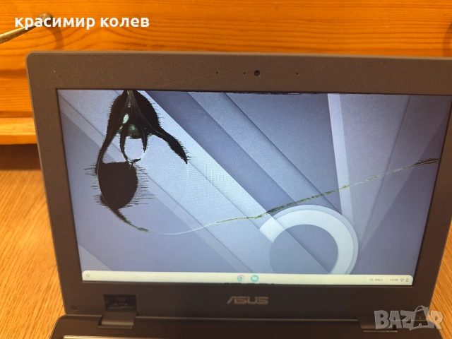 лаптоп "ASUS Chromebook CR1100CK ", снимка 2 - Лаптопи за работа - 53909270