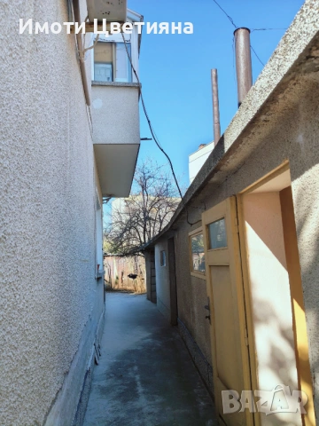 Триетажна къща в Нова Загора, снимка 12 - Къщи - 53654191