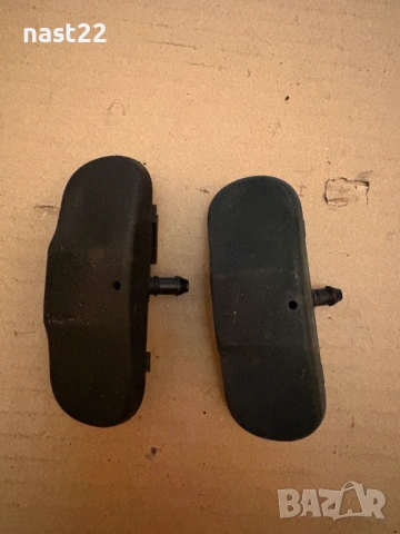 Пръскалки за предно стъкло/чистачки-Фолксваген Голф 5/VW GOLF 5, снимка 2 - Части - 53192771