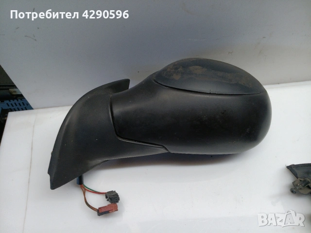 Ляво огледало за Citroen C3 / Ситроен ц3 до 2010г., снимка 2 - Части - 53251180