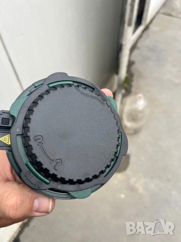 Линеен лазерен нивелир Bosch Atino Set, +/- 0.3 °, 1.5 м, в комплект с 6 гел подложки, снимка 6 - Измервателни инструменти - 53605757