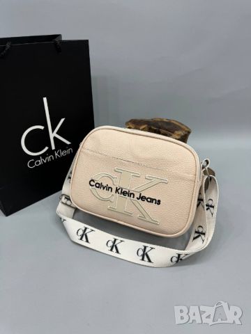 дамски чанти Calvin Klein , снимка 4 - Чанти - 46814172