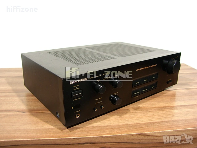 Усилвател   Pioneer a-302r , снимка 3 - Ресийвъри, усилватели, смесителни пултове - 53681996