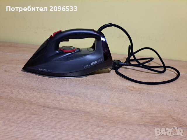 Парна ютия Philips GC4908, снимка 2 - Ютии - 45011237