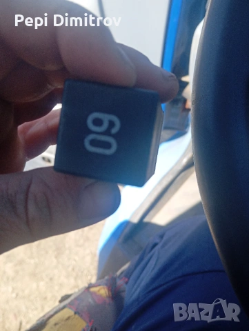 Реле за подгревни свещи VW T4 171911261E, снимка 2 - Части - 53839619