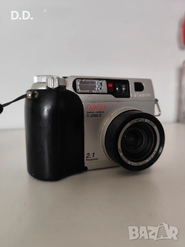 Фотоапарат Olympus Camedia C2000Z, снимка 2 - Фотоапарати - 53334281