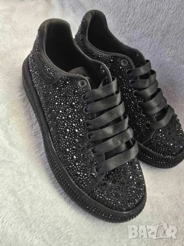 дамски маратонки Alexander Mcqueen с камъни , снимка 3 - Маратонки - 51599701