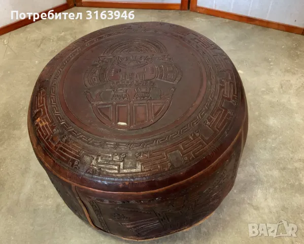 Кожен отоман ,османска (табуретка) Еквадор c. 1960 г, снимка 4 - Дивани и мека мебел - 49127913