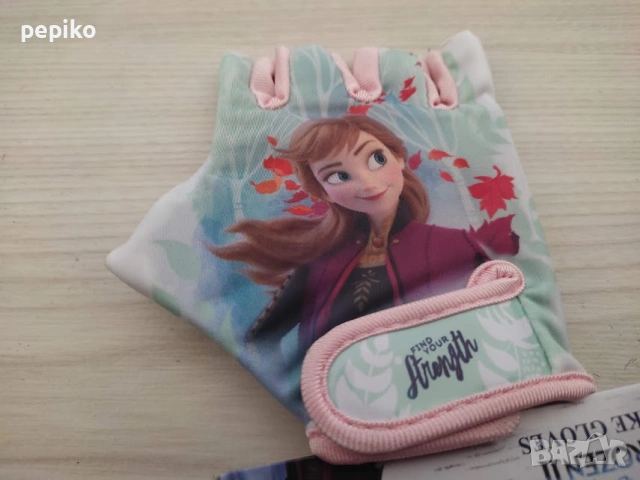 продавам колела внос от Германия Комплект НОВИ каска и ръкавици ELZA, снимка 9 - Спортна екипировка - 53832100